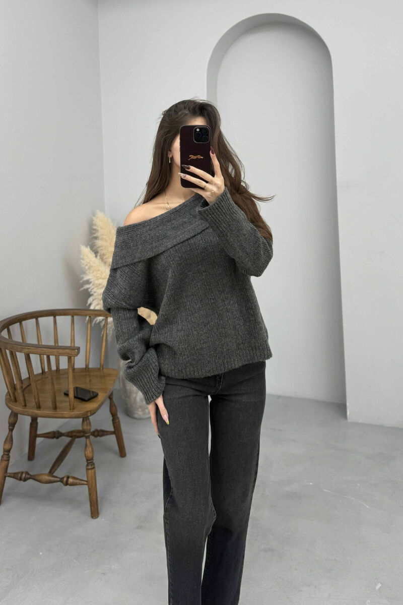 OFF SHOULDERS ONE COLOR WOMEN SWEATER DARK GREY/GEE - 4