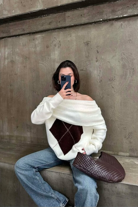 OFF SHOULDERS RHOMBUS DESIGN WOMEN SWEATER CREAM/KREM - 3