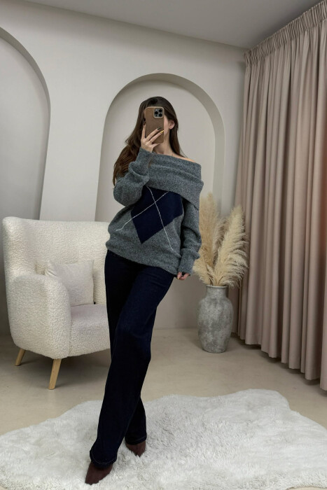 OFF SHOULDERS RHOMBUS DESIGN WOMEN SWEATER GREY/GRI - 1