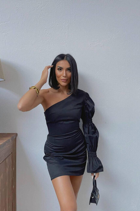 ONE ARM WOMAN DRESS BLACK/ E ZEZE - KLAUDIO FASHION