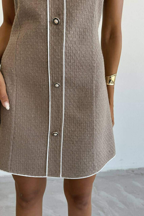 ONE COLOR BACK ZIPPER SLEEVELESS WOMEN DRESS BEIGE/BEZHE - 4