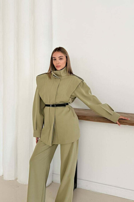 ONE COLOR BELT DETAIL HIDDEN BUTTON UP JACKET+ TROUSERS WOMEN SET OLIVE/ULLI - 