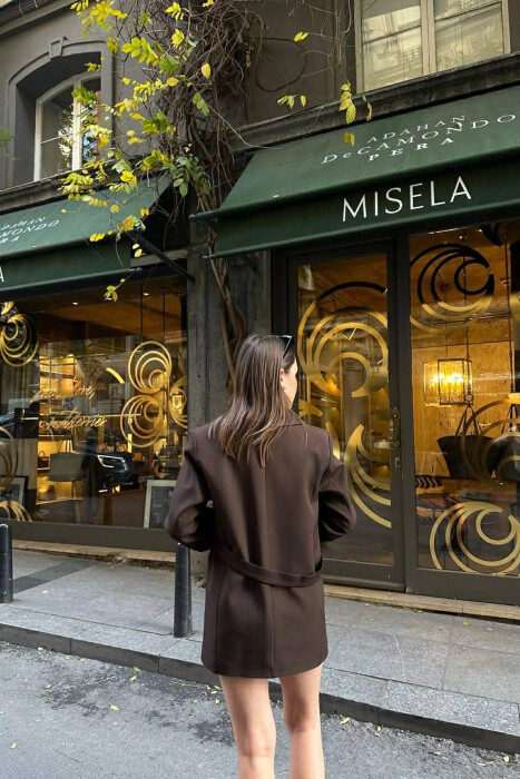 ONE COLOR BELT DETAIL WOMAN JACKET BROWN/KAFE - 3