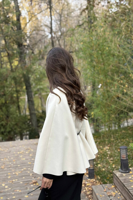 ONE COLOR BELTED WOMEN CAPE COAT WHITE-E BARDHE - 4