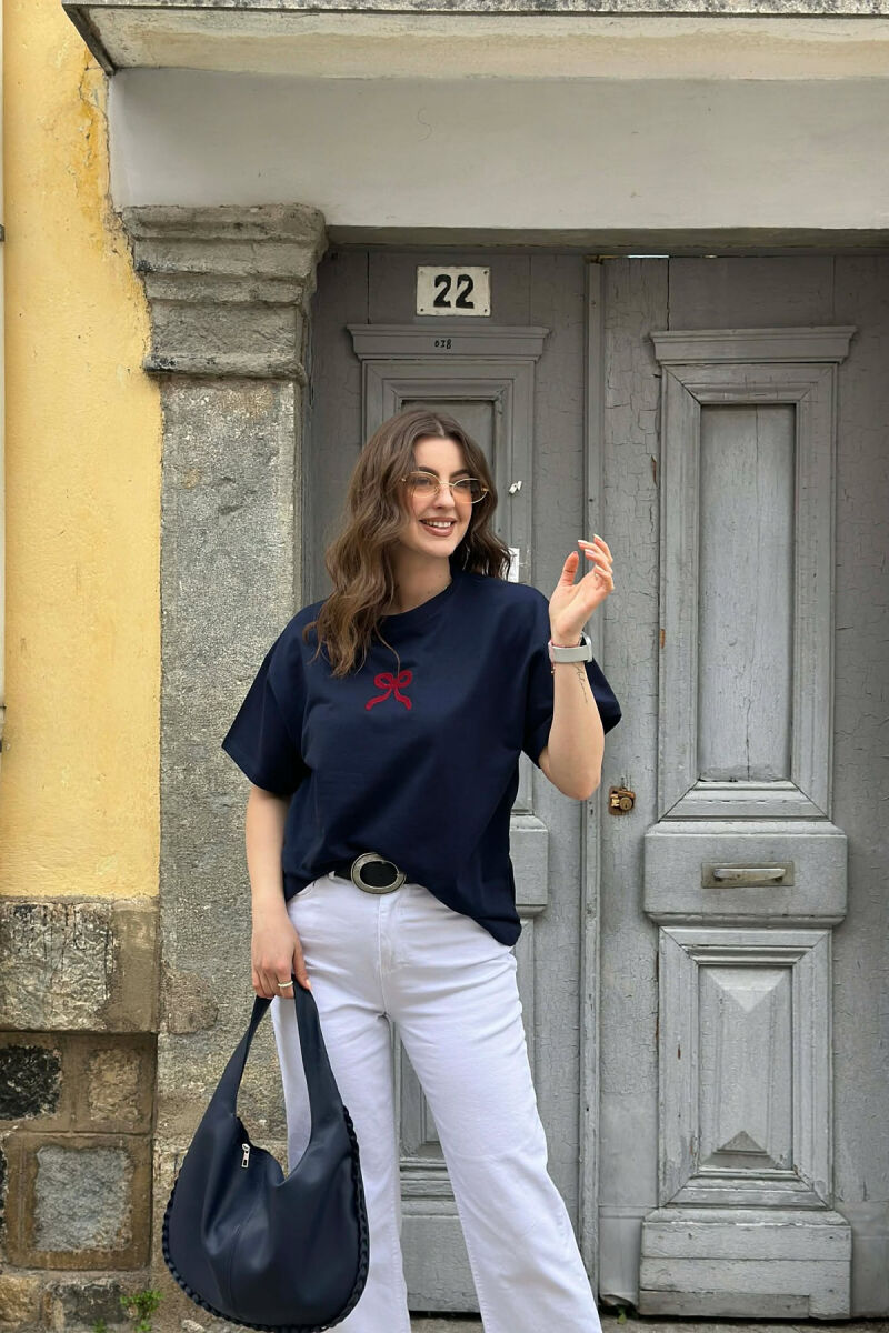 ONE COLOR BOW DESIGN WOMAN T-SHIRT BLUE/BLU - 2
