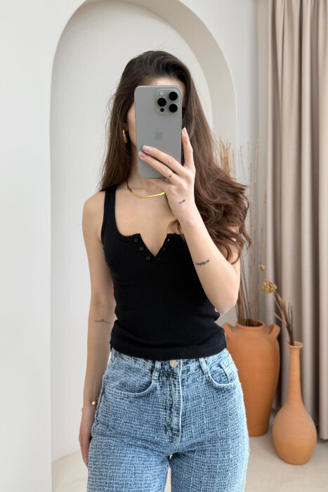 ONE COLOR BUTTON DETAILS WOMEN TANK TOP BLACK/ E ZEZE 