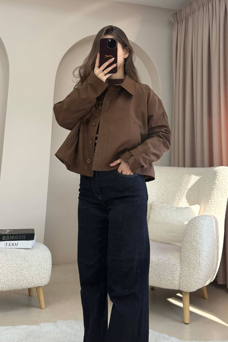 ONE COLOR BUTTONED CROPPED WOMAN COAT BROWN/KAFE - 5