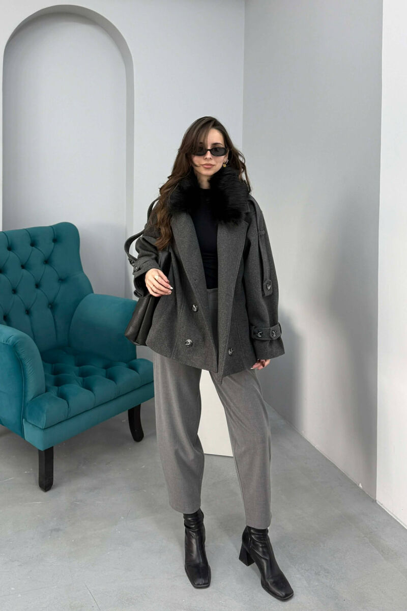 ONE COLOR BUTTONED FAUX FUR NECK WOMEN COAT DARK GREY/GEE - 2