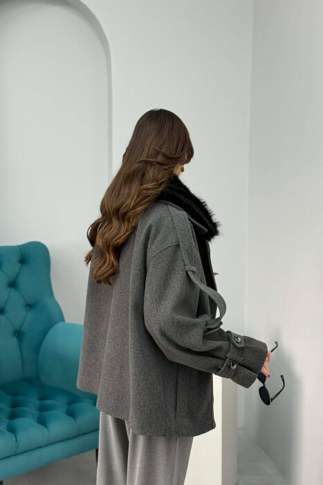 ONE COLOR BUTTONED FAUX FUR NECK WOMEN COAT DARK GREY/GEE - 6