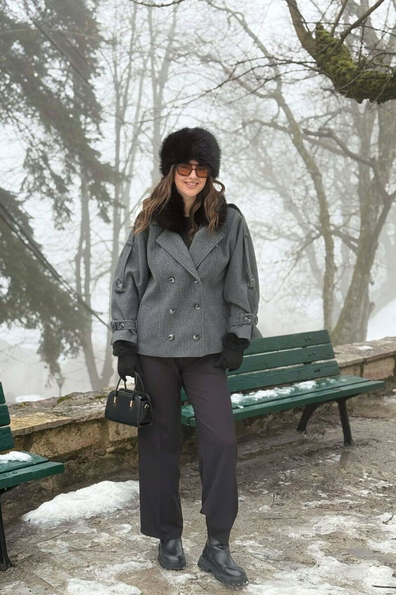 ONE COLOR BUTTONED FAUX FUR NECK WOMEN COAT GREY/GRI - 2