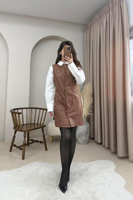 ONE COLOR BUTTONED LEATHER SLEEVELESS WOMEN DRESS BROWN/KAFE - 1