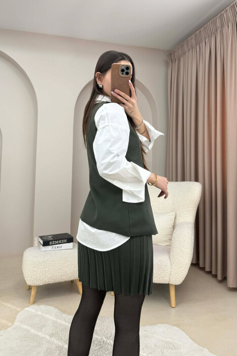 ONE COLOR BUTTONED VEST + SHORT SKIRT KNITTED WOMAN SET DARK GREEN/JEE - 4