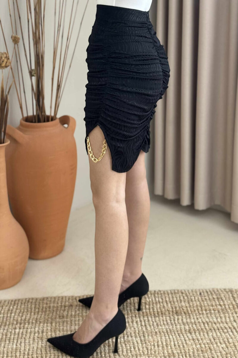 ONE COLOR CHAIN DETAILS WOMEN SKIRT BLACK/ E ZEZE - 5