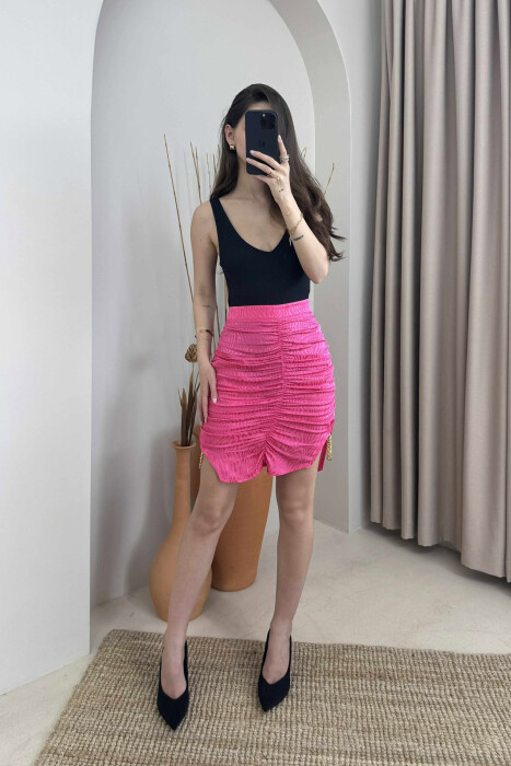 ONE COLOR CHAIN DETAILS WOMEN SKIRT FUCHSIA/CIKLAMI 