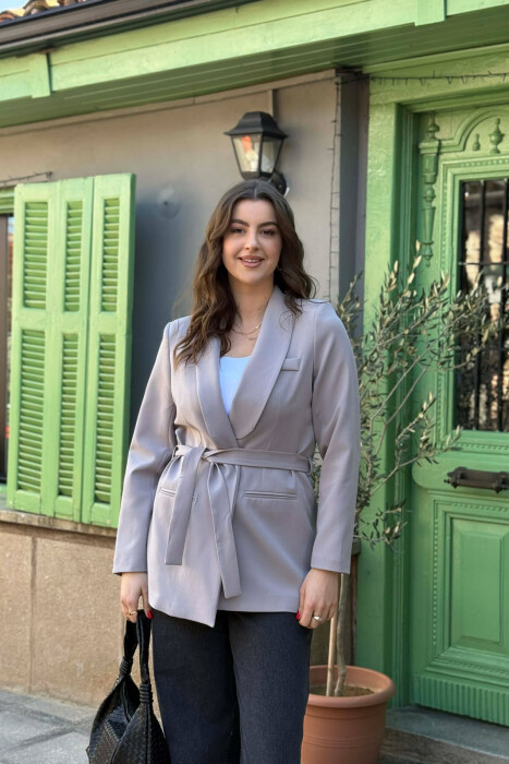 XHAKETE E THJESHTE KLASIKE DHE ME DETAJIN E LIDHSEVE PER FEMRA NE NGJYRE GRI - KLAUDIO FASHION