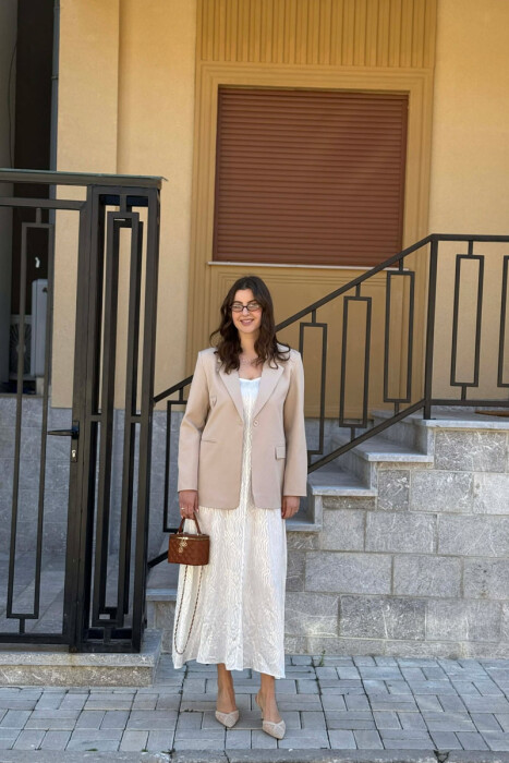 XHAKETE KLASIKE NJE NGJYRESHE PER FEMRA NE NGJYRE BEZHE - 