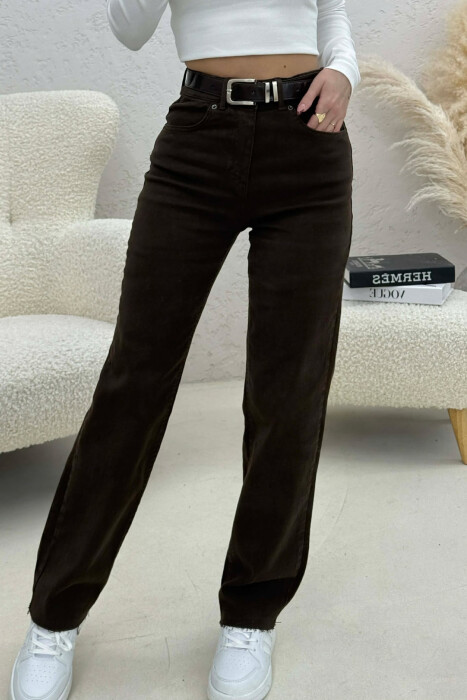 ONE COLOR CUT OFF EDGES BELT DETAIL WOMEN JEANS BROWN/KAFE - KLAUDIO FASHION