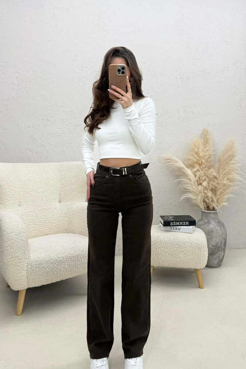 ONE COLOR CUT OFF EDGES BELT DETAIL WOMEN JEANS BROWN/KAFE - 5
