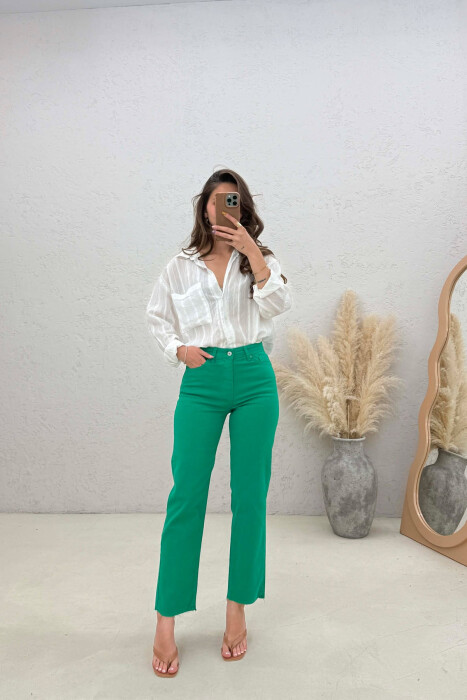 ONE COLOR CUT OFF EDGES WOMEN JEANS GREEN/JESHILE - KLAUDIO FASHION
