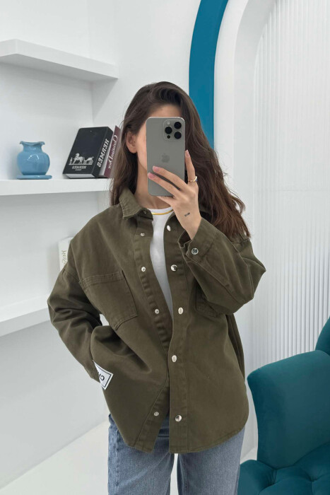 XHAKETË XHINS ME KOPSA PËR FEMRA NË NGJYRËN JESHILE - KLAUDIO FASHION