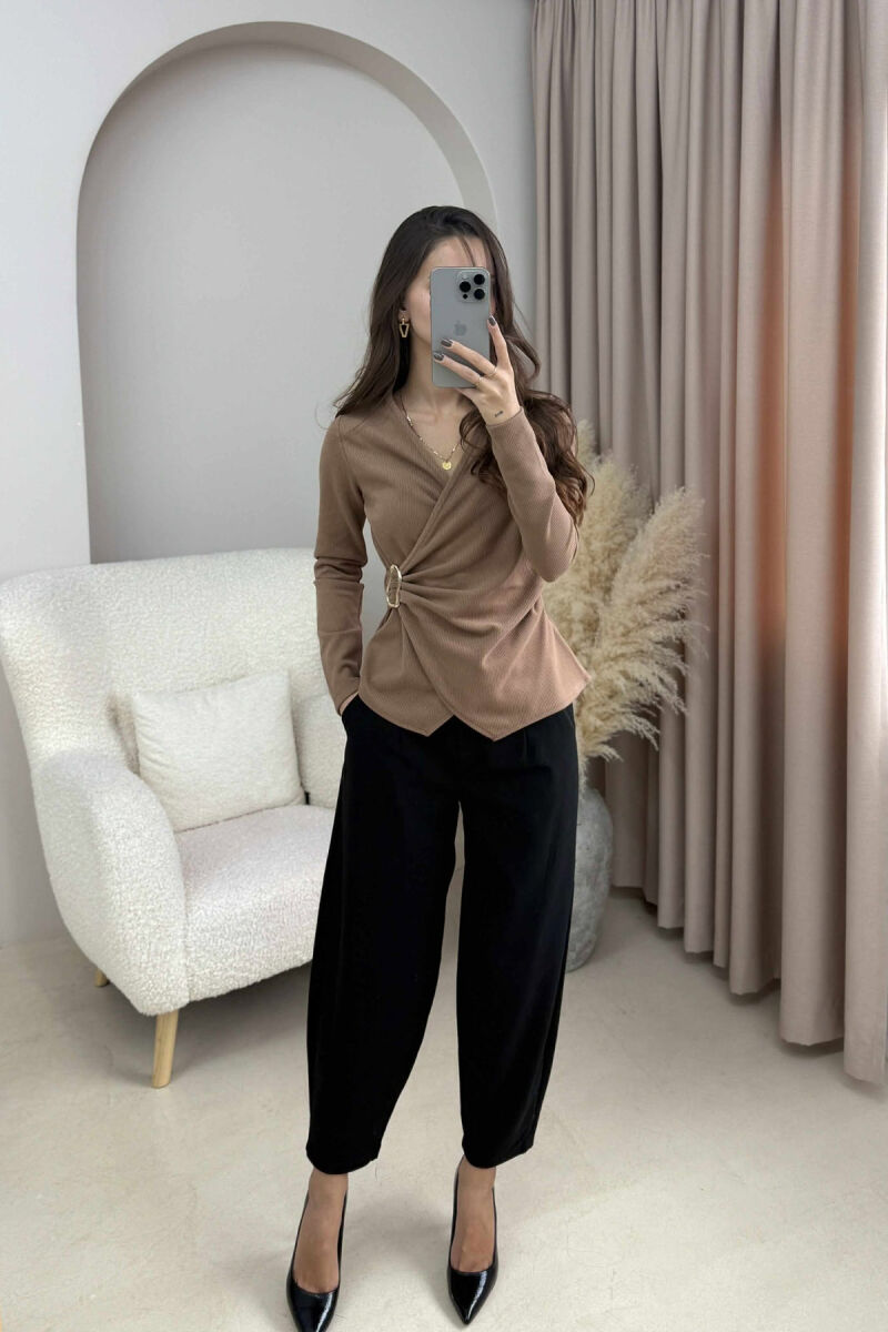 ONE COLOR DETAILED WOMEN SWEATSHIRT BROWN/KAFE - 1