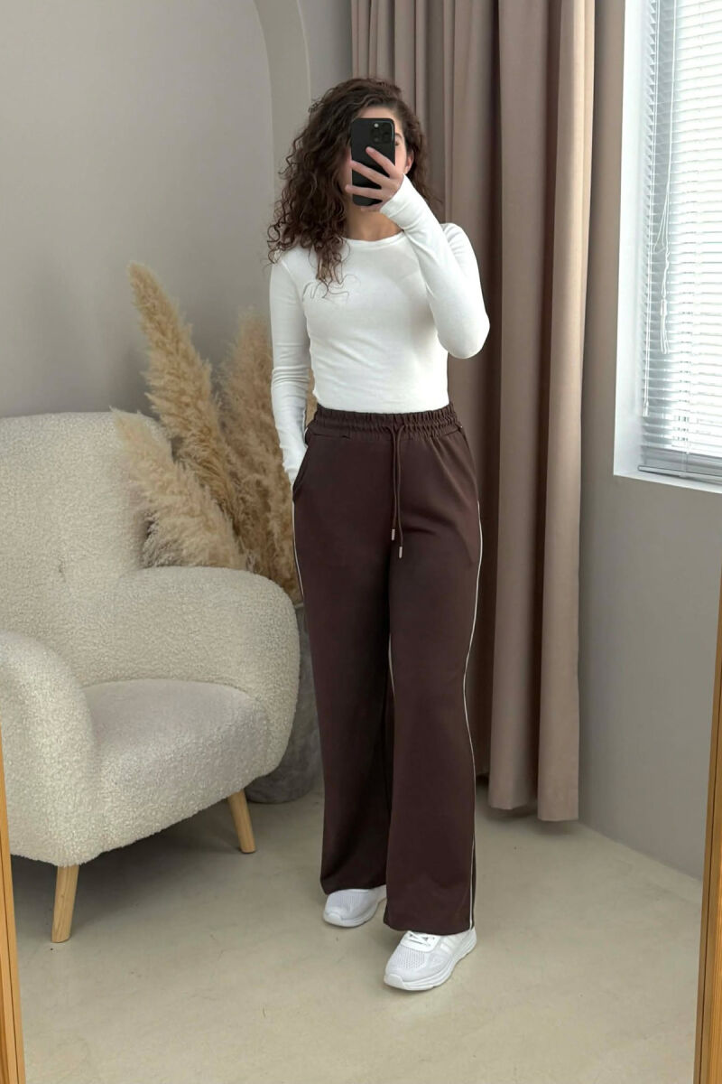 ONE COLOR ELASTIC SIMPLE WOMEN SWEATPANTS BROWN/KAFE - 1