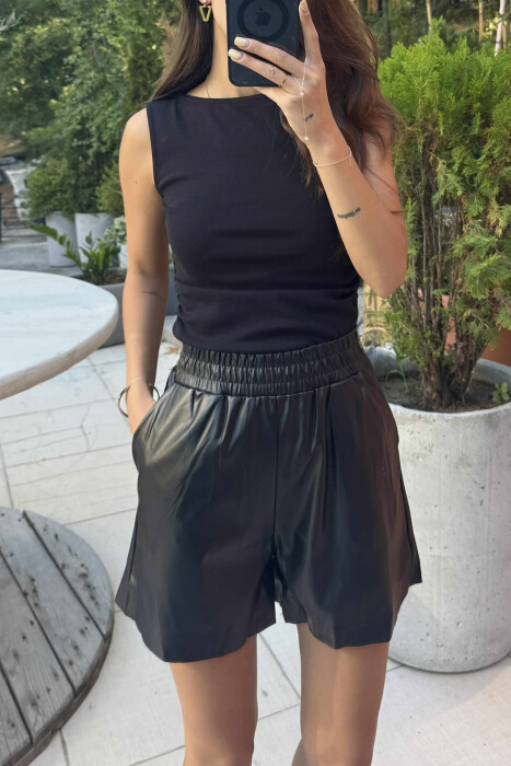 ONE COLOR ELASTIC WAIST WOMEN SHORT PANTS BLACK/ E ZEZE - 13