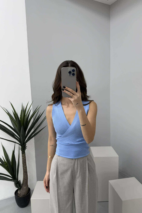 ONE COLOR ELASTIC WOMEN TANK TOP BABY BLUE/BLU BY 