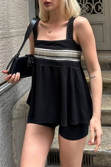 ONE COLOR EMBROIDERED WOMEN TANK TOP BLACK/ E ZEZE - 4