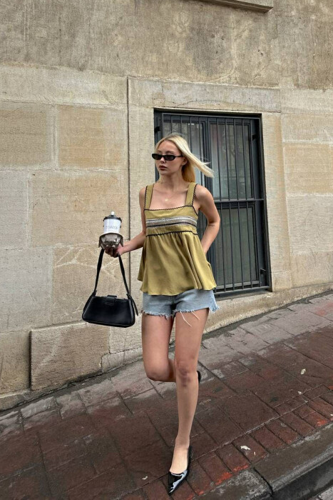 ONE COLOR EMBROIDERED WOMEN TANK TOP OLIVE/ULLI - 4