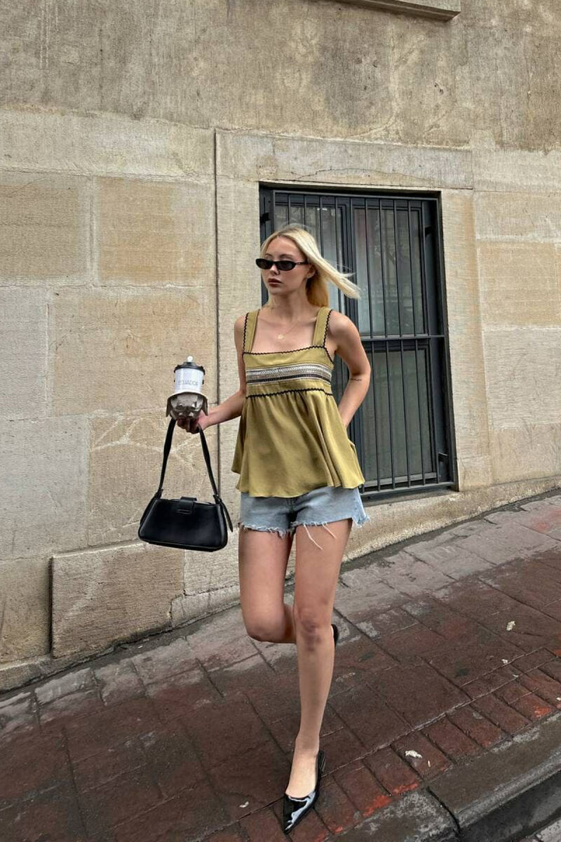 ONE COLOR EMBROIDERED WOMEN TANK TOP OLIVE/ULLI - 4