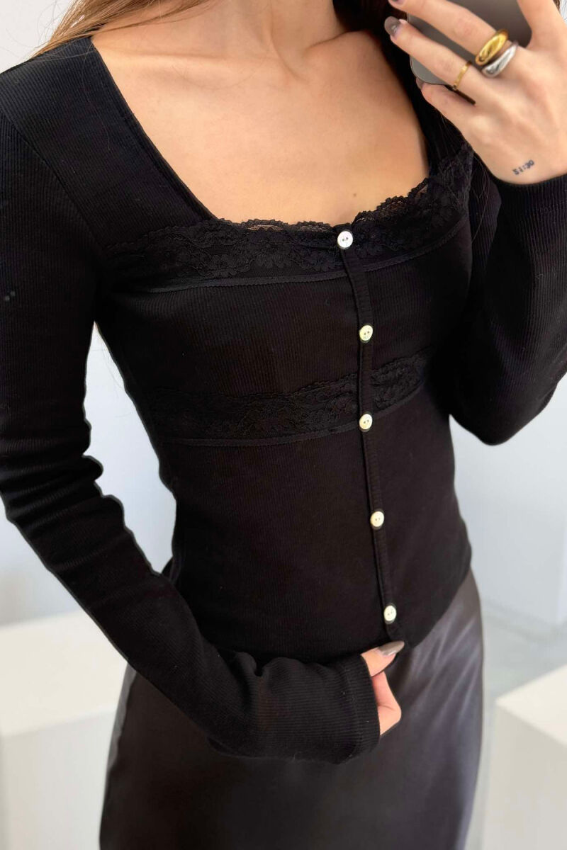 ONE COLOR FAKE BUTTONS SQUARE NECK WOMEN SWEATSHIRT BLACK/ E ZEZE - 3