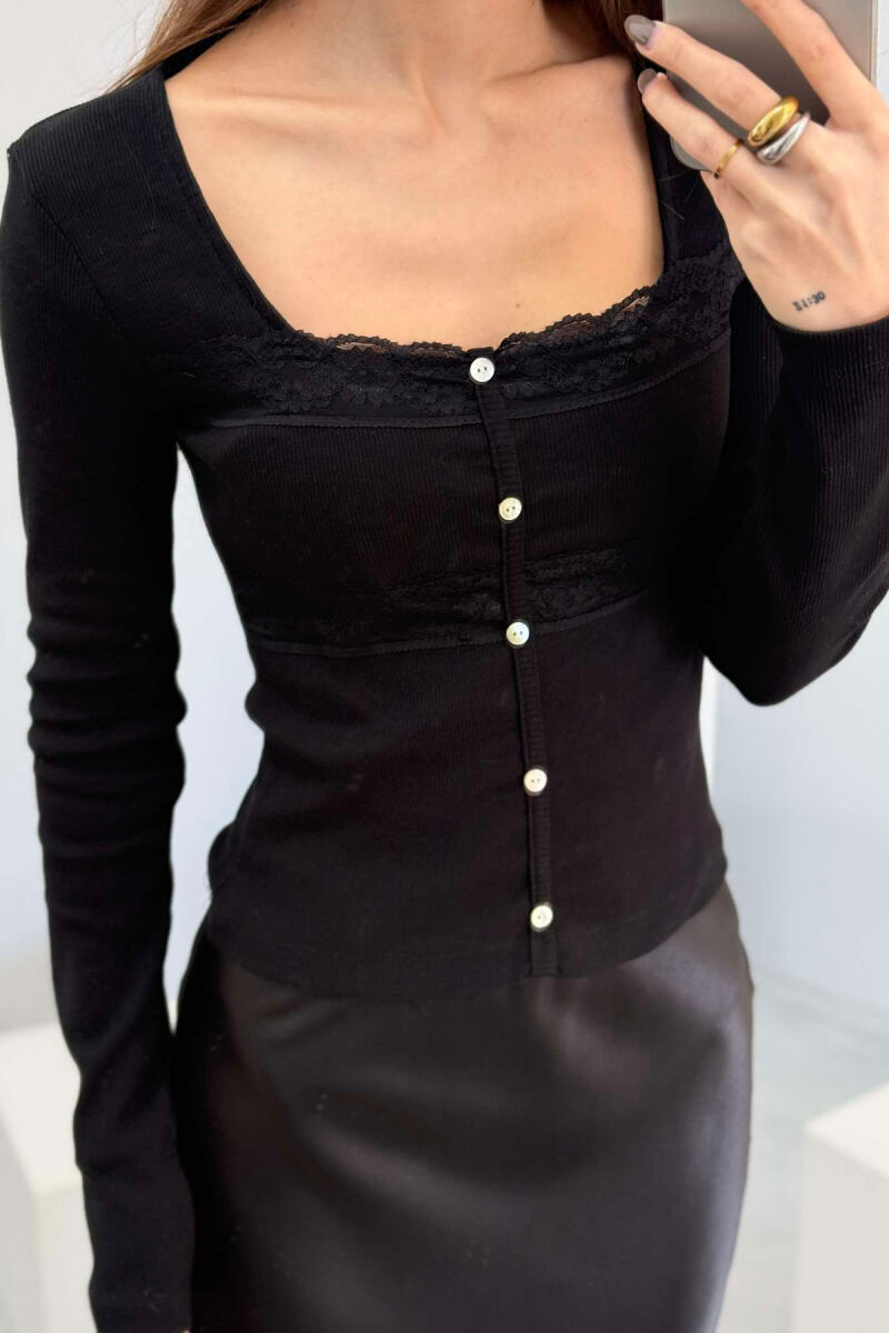 ONE COLOR FAKE BUTTONS SQUARE NECK WOMEN SWEATSHIRT BLACK/ E ZEZE - 4