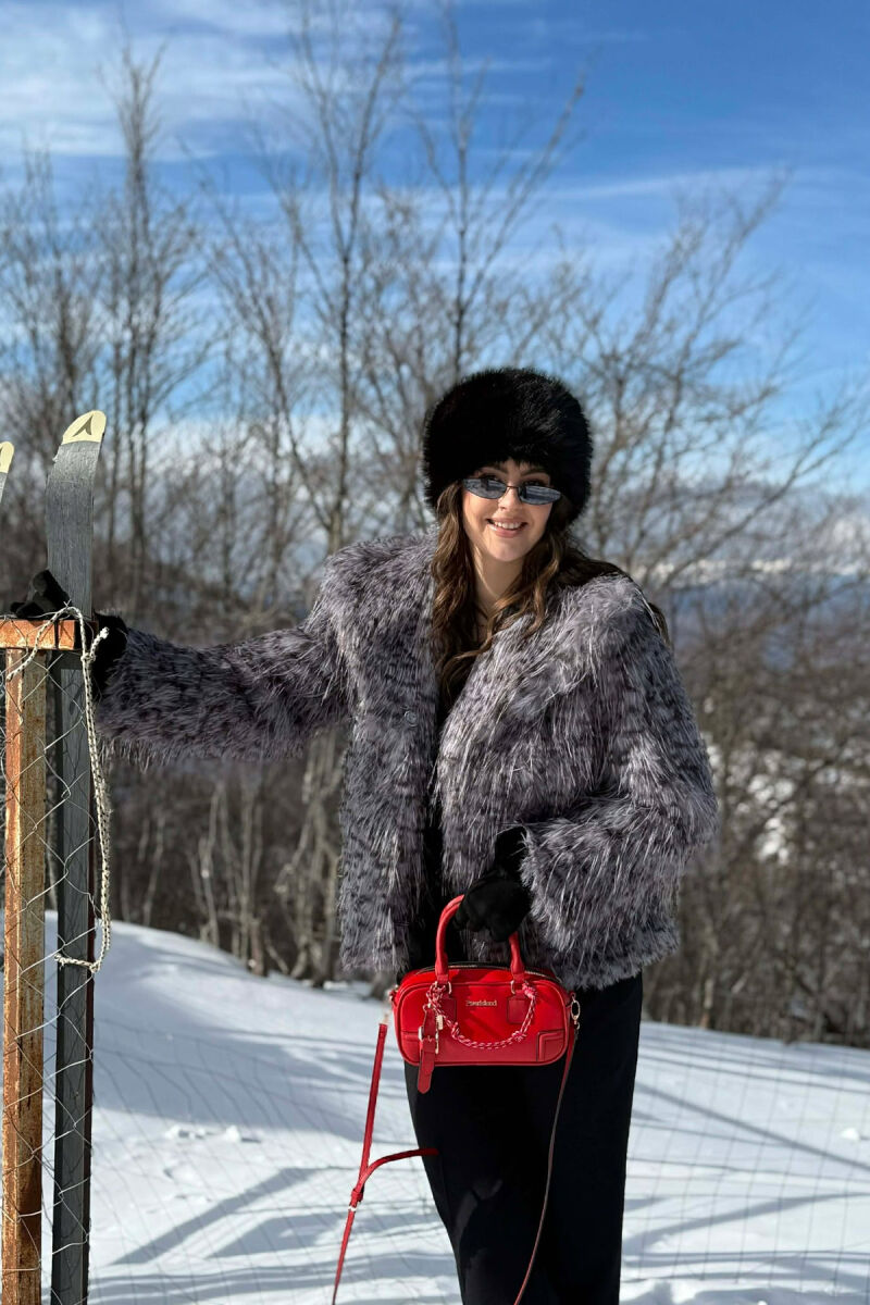 ONE COLOR FAUX FOUR WOMAN COAT GREY/GRI - 5