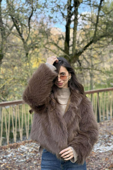 ONE COLOR FAUX FUR WOMEN JACKET BROWN/KAFE 