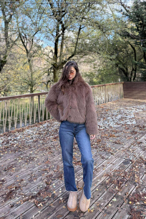 PELLUSH NJË NGJYRËSH PËR FEMRA NË NGJYRË KAFE - KLAUDIO FASHION