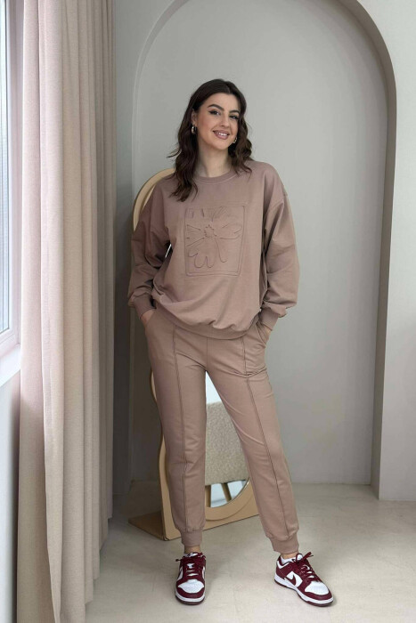 ONE COLOR FLOWER DESIGN SWEATSHIRT+JOGGERS WOMEN SET DARK BEIGE/BEZHE ERRET - 1