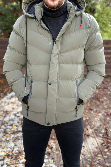 ONE COLOR FLUFFY HOODED MEN PUFFER JACKET OLIVE/ULLI - KLAUDIO FASHION