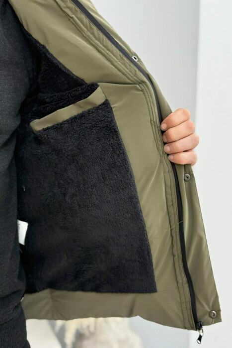 ONE COLOR FLUFFY HOODED MEN PUFFER JACKET OLIVE/ULLI - 3