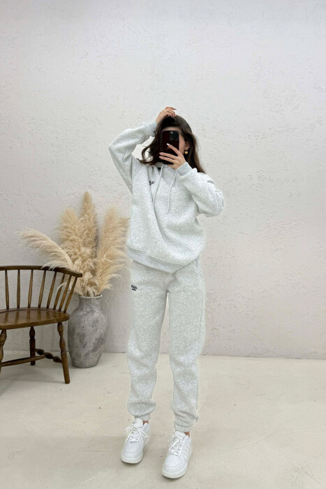 ONE COLOR FLUFFY HOODIE + JOGGERS WOMAN SET LIGHT GREY/GZ - 1