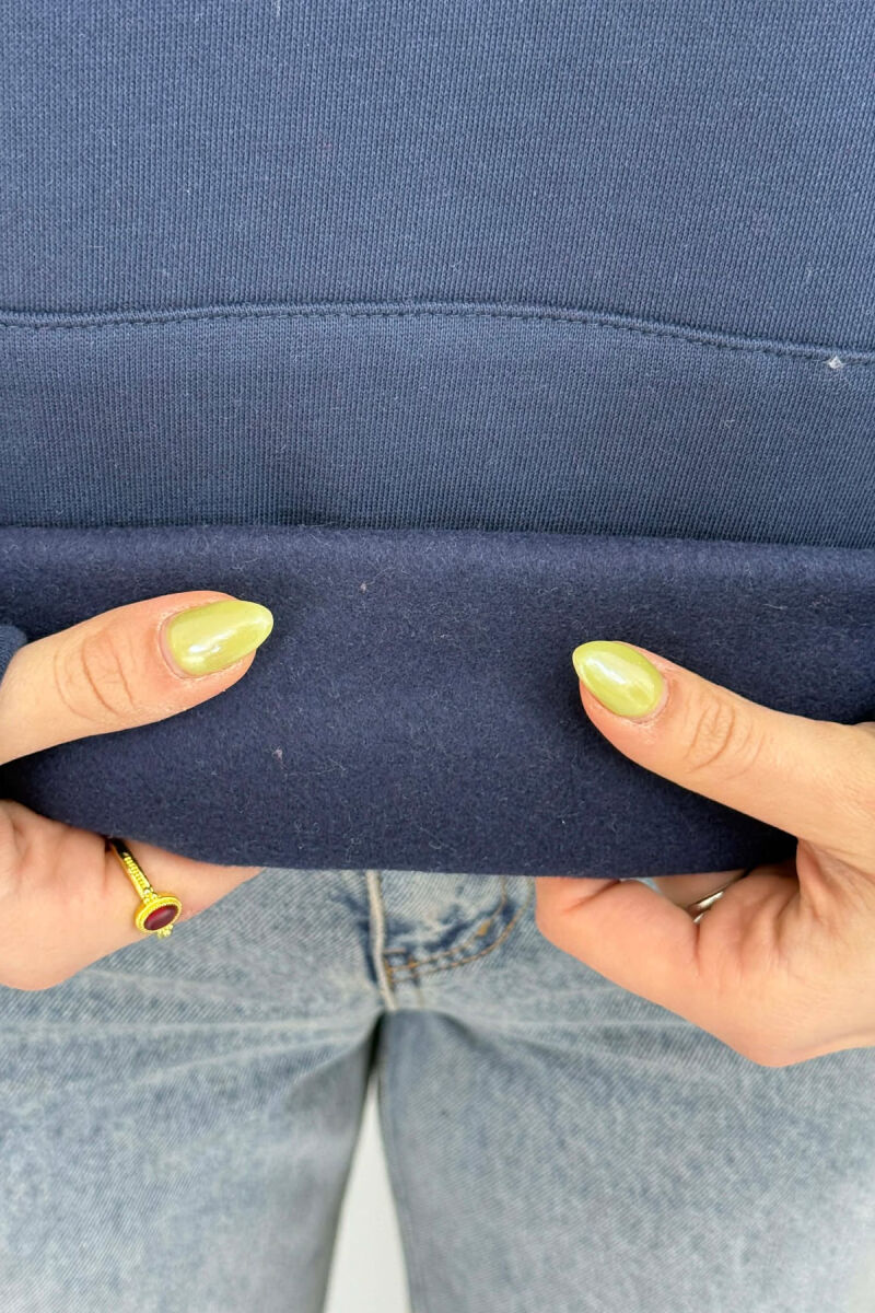 ONE COLOR FLUFFY WOMEN HOODIE DARK BLUE/BEE - 6