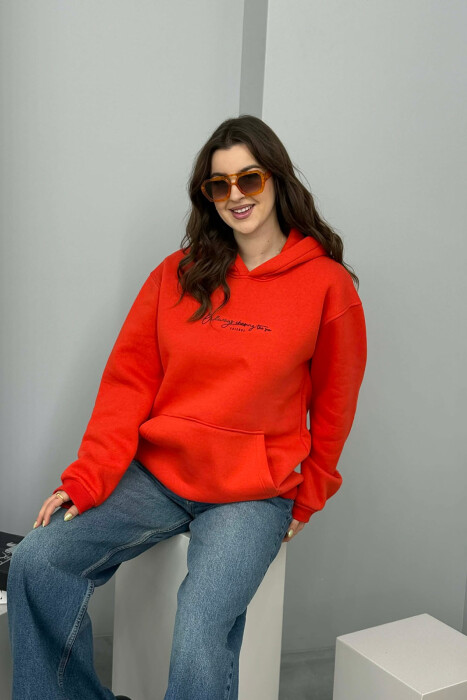 ONE COLOR FLUFFY SIMPLE FRONT WRITTING WOMEN HOODIE RED/E KUQE - 2
