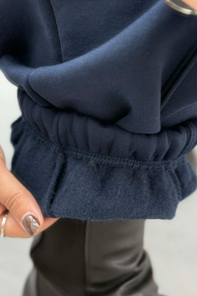 ONE COLOR FLUFFY SIMPLE WOMEN JOGGERS BLUE/BLU - 4