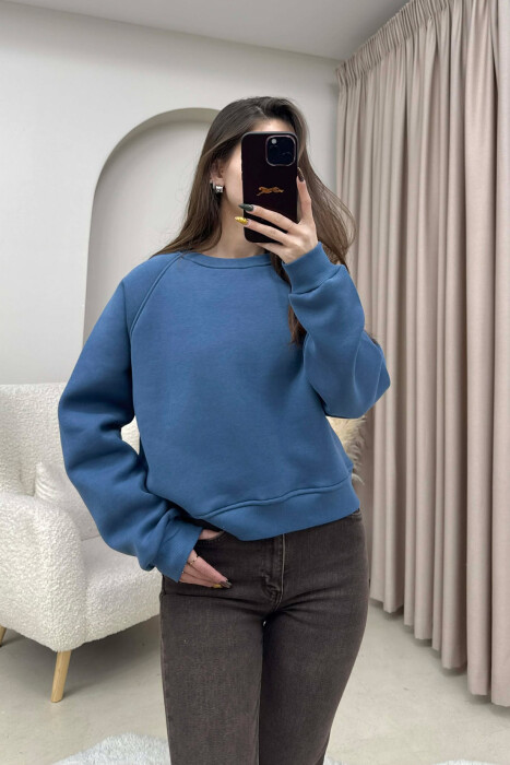 ONE COLOR FLUFFY SIMPLE WOMEN SWEATSHIRT LIGHTBLUE/BZ - 1