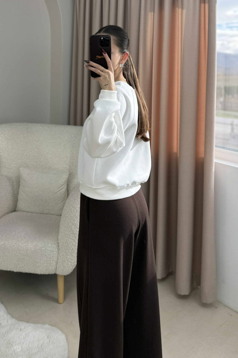 ONE COLOR FLUFFY SIMPLE WOMEN SWEATSHIRT WHITE-E BARDHE - 2