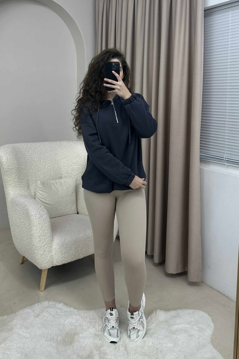ONE COLOR FLUFFY WOMEN HOODIE DARK GREY/GEE - 5