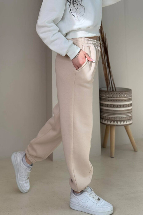 ONE COLOR FLUFFY WOMEN JOGGERS BEIGE/BEZHE - 4