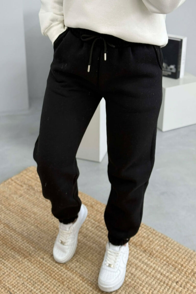 ONE COLOR FLUFFY WOMEN JOGGERS BLACK/ E ZEZE - 5