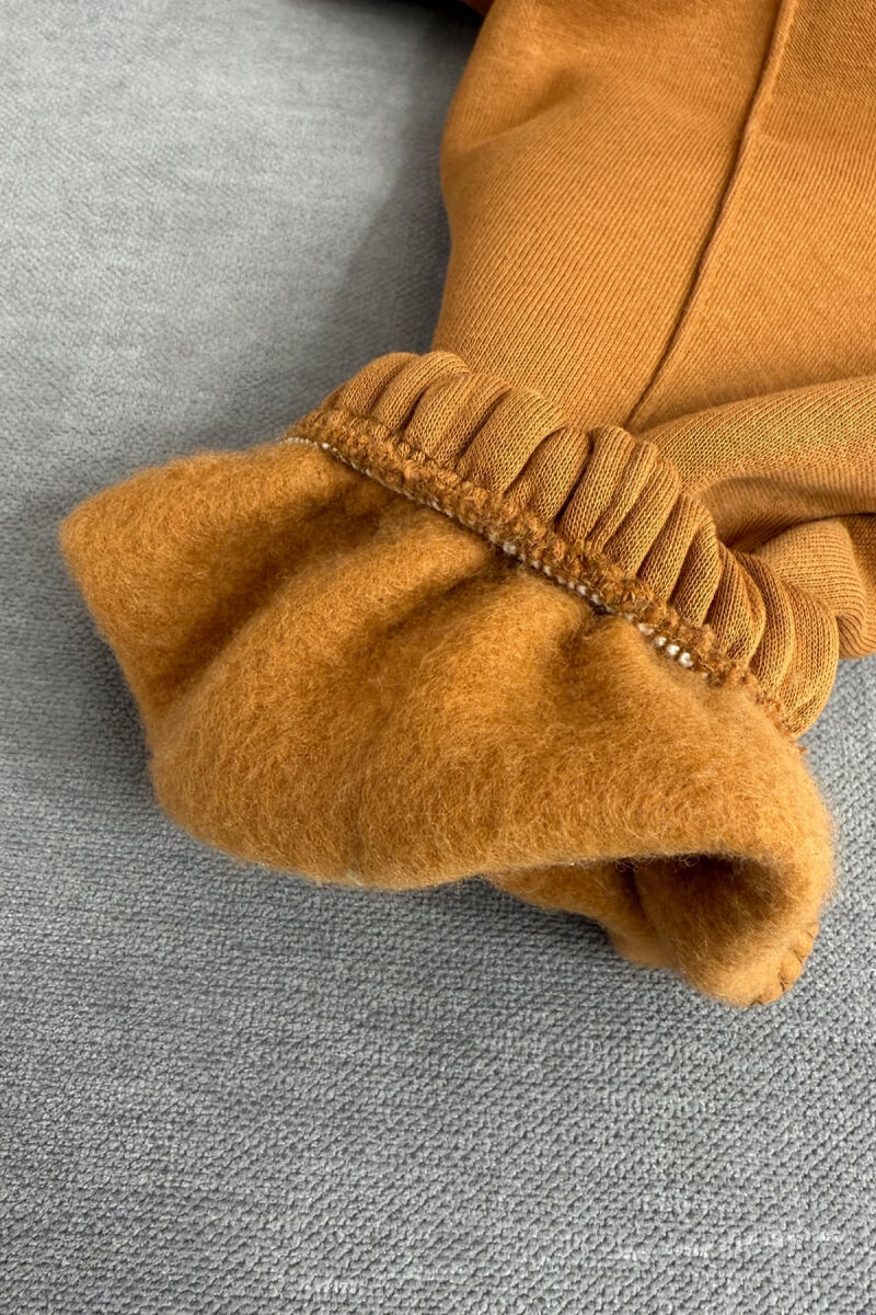 ONE COLOR FLUFFY WOMEN JOGGERS BRICK/TULLE - 4