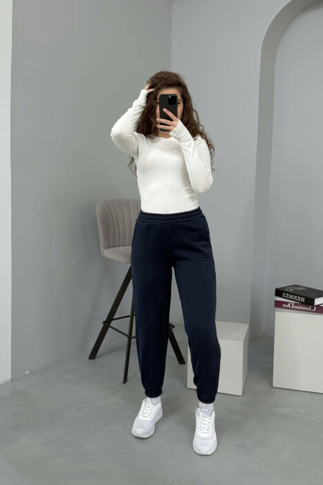 TUTA ME PUSH PËR FEMRA NË NGJYRËN BLU E ERRËT - KLAUDIO FASHION